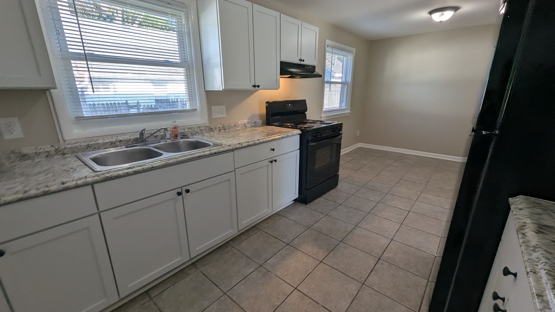 534-582 Denise Road - 562